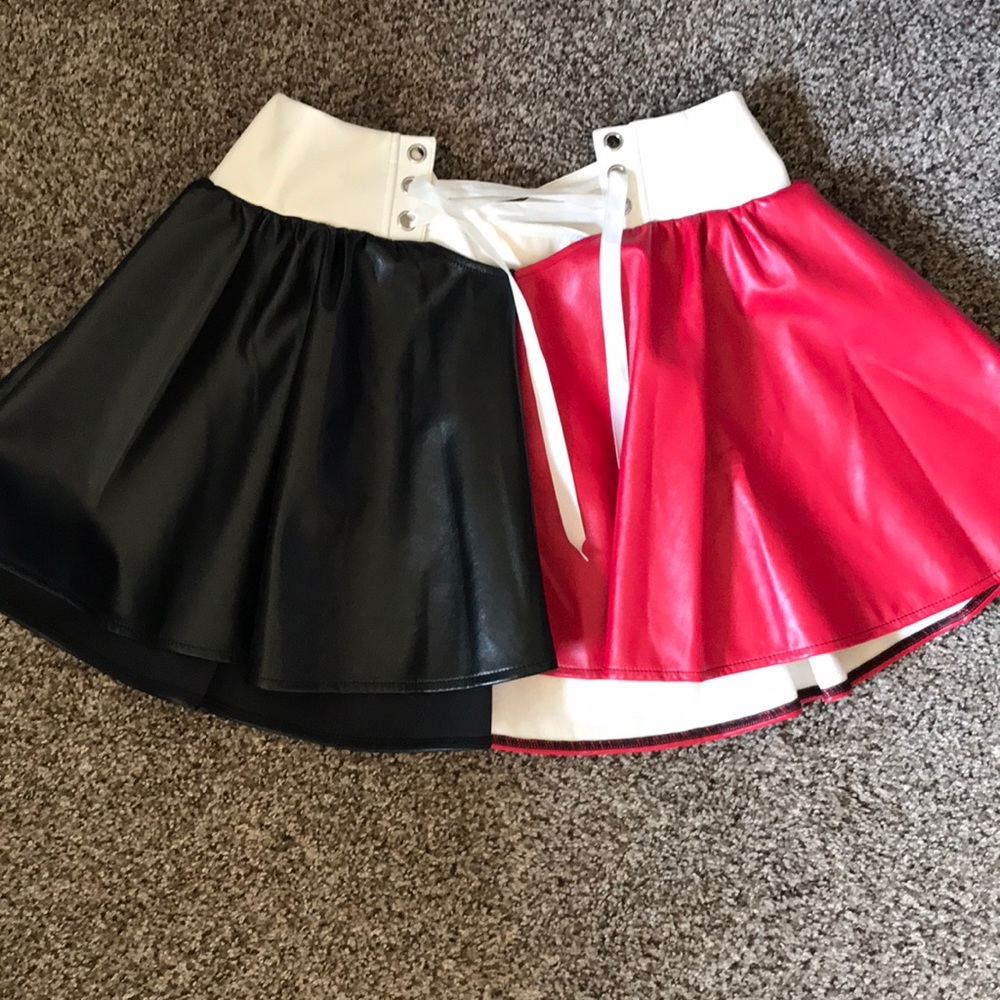 HOT TOPIC Harley Quinn mini skirt